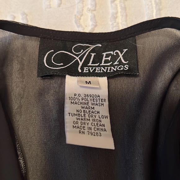 Evening dress cover up from Bloomingdale’s - Picture 2 of 3